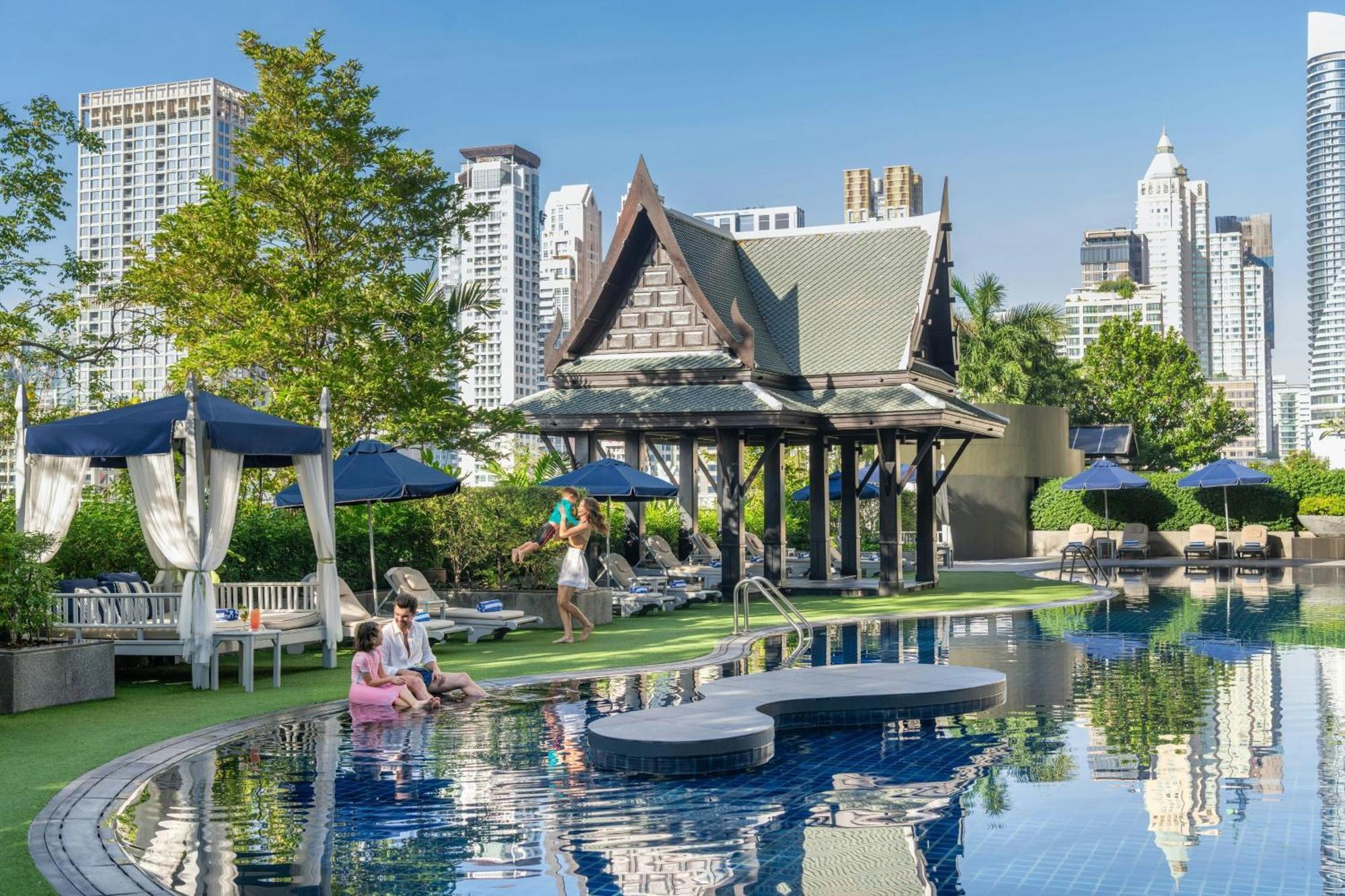 The Athenee Hotel, A Luxury Collection Hotel, Bangkok Exterior photo