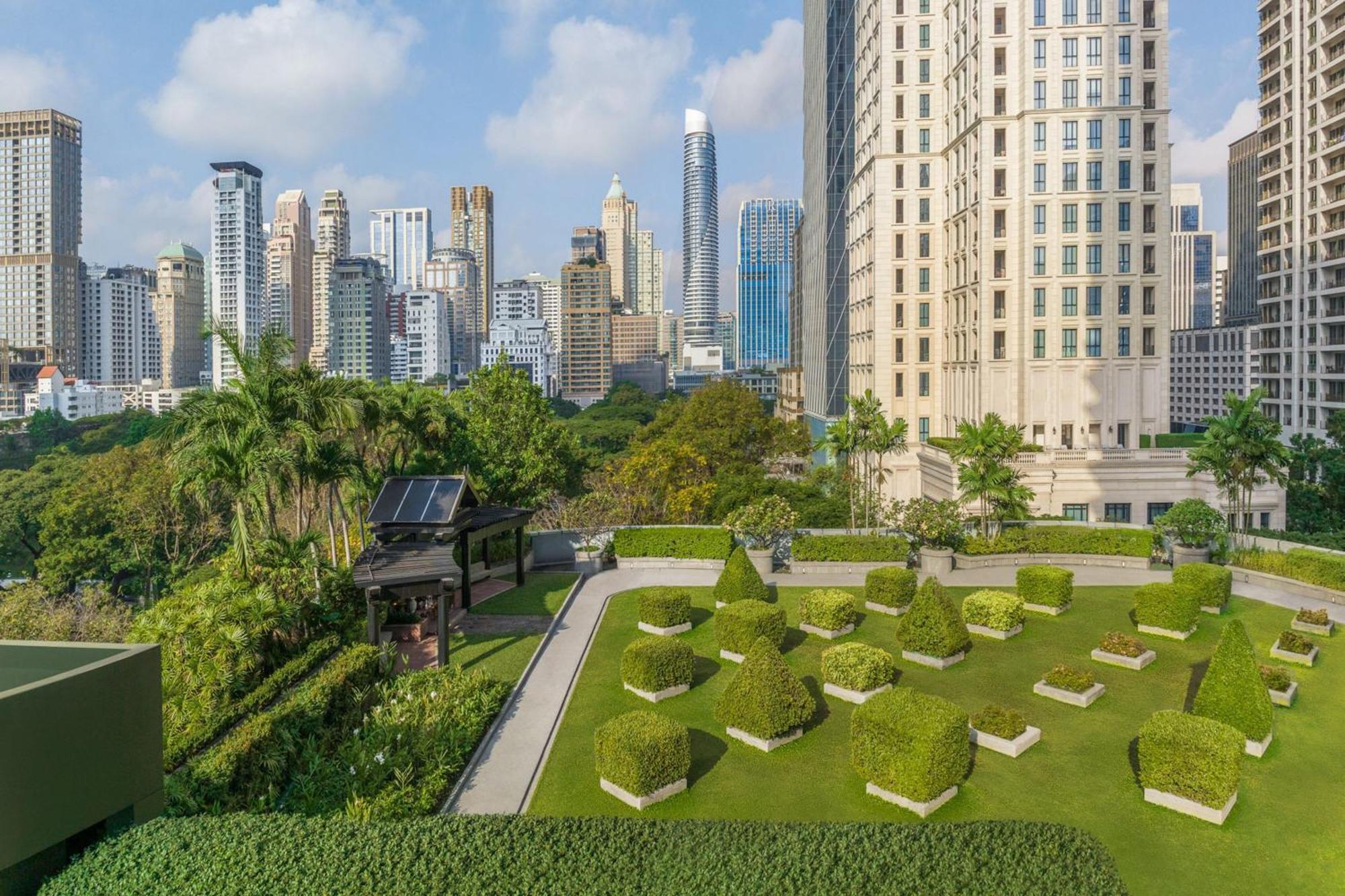 The Athenee Hotel, A Luxury Collection Hotel, Bangkok Exterior photo